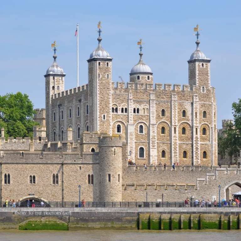 Amazing London: See The Top 30 Landmarks – Sightseeing and Tours Bahrain Mega Deals Best Online Shopping Deals and Discounts in Bahrain, GCC