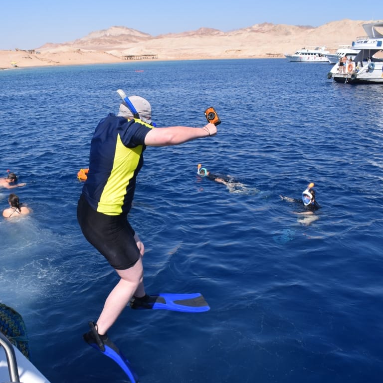 Half-day Snorkeling Boat trip with lunch and drinks from Sharm El Sheikh – Sightseeing and Tours Bahrain Mega Deals Best Online Shopping Deals and Discounts in Bahrain, GCC