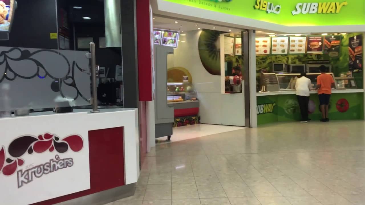 Bahrain seef mall food court